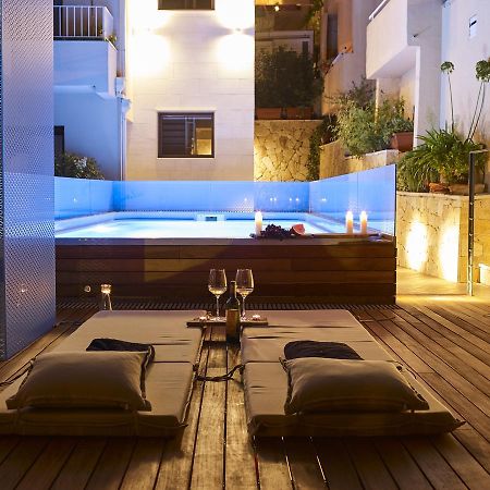 Corso Levante Luxury Suites Petrovac Ngoại thất bức ảnh