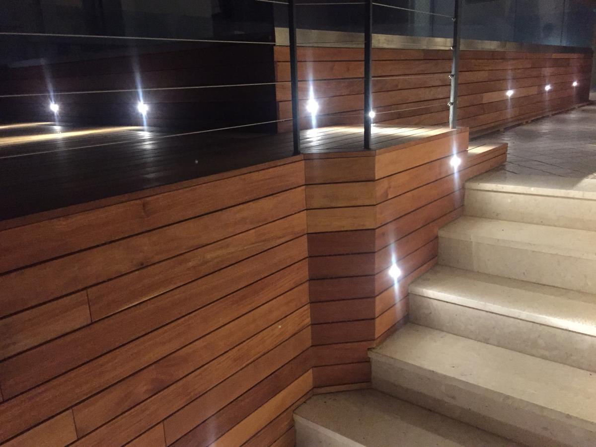 Corso Levante Luxury Suites Petrovac Ngoại thất bức ảnh