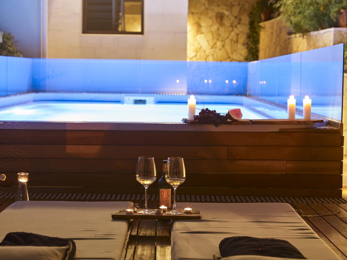 Corso Levante Luxury Suites Petrovac Ngoại thất bức ảnh